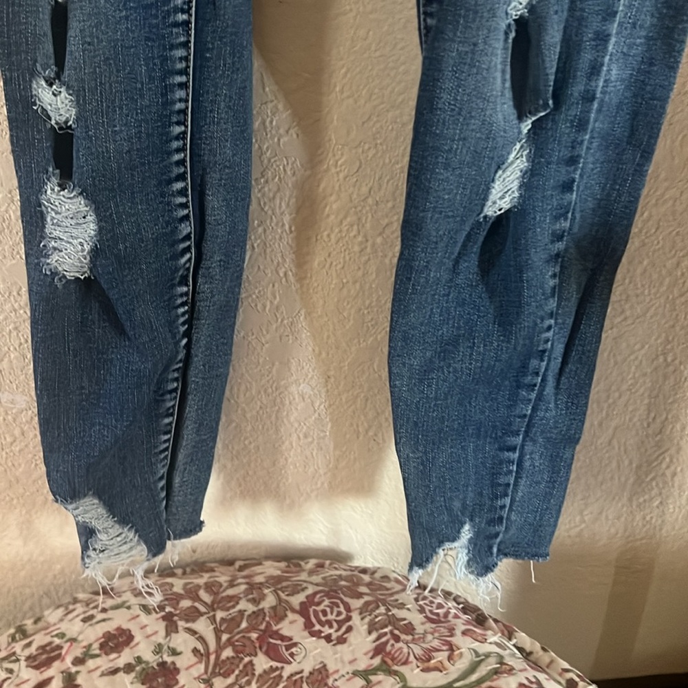 Maurices Jeans High Rise Small Reg. - Picture 3 of 7